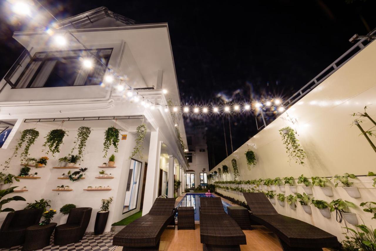 Dkd Trio Hotel Hue Exterior foto